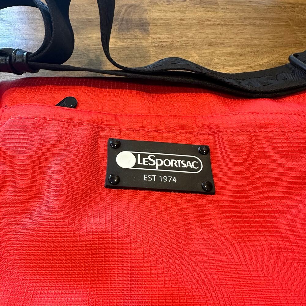LeSportsac Montana Belt Bag FannyPack Orange - Picture 2 of 12